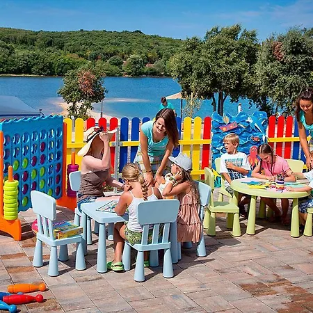 Eurocamp Tents At Campsite Val Saline Tatil parkı *